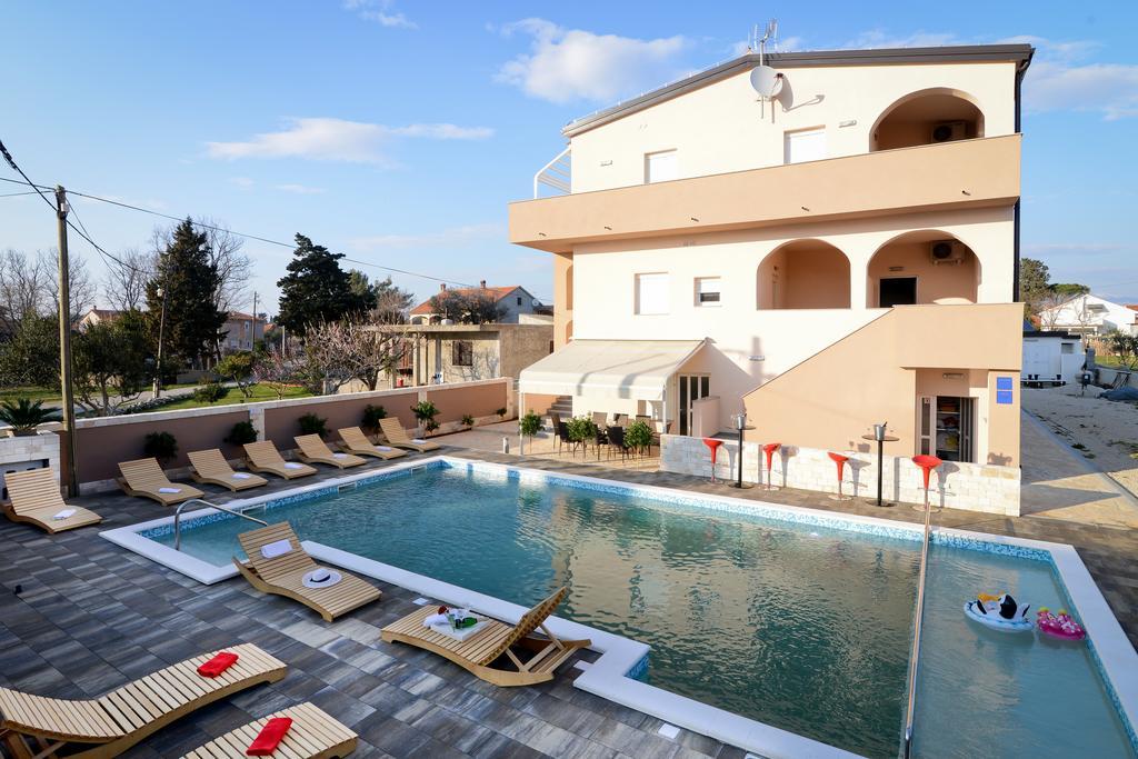 Apartments Julijana Privlaka  Εξωτερικό φωτογραφία