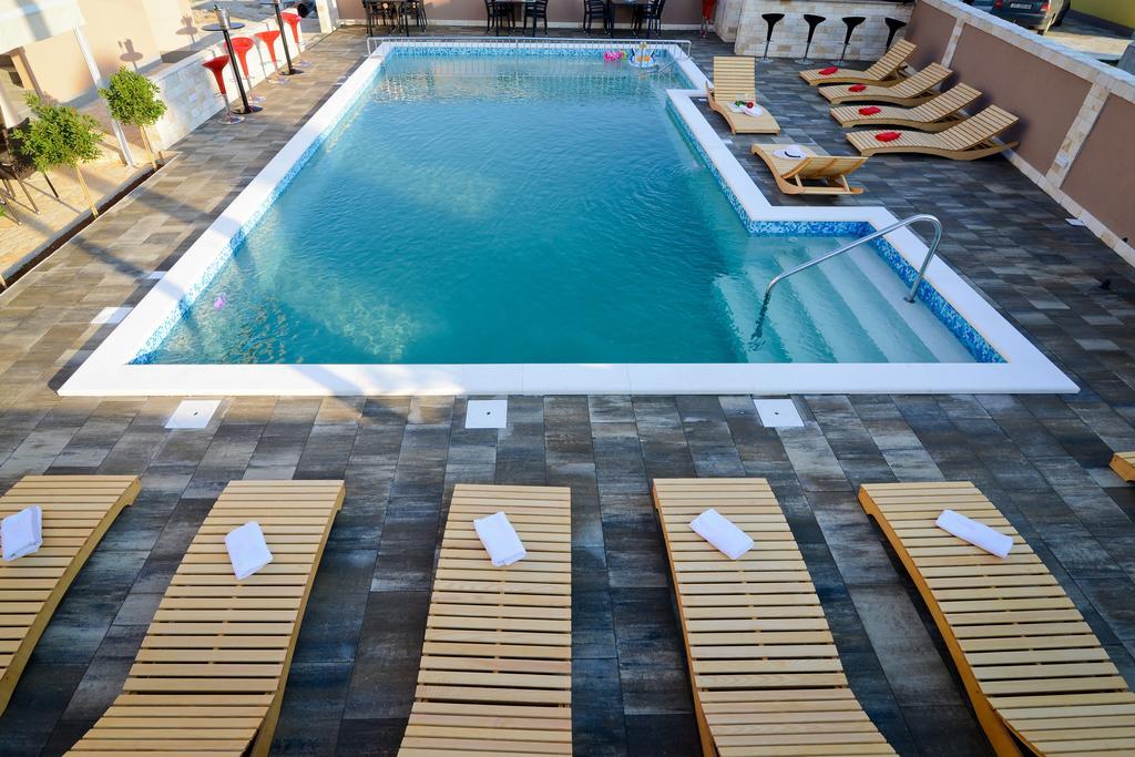 Apartments Julijana Privlaka  Εξωτερικό φωτογραφία