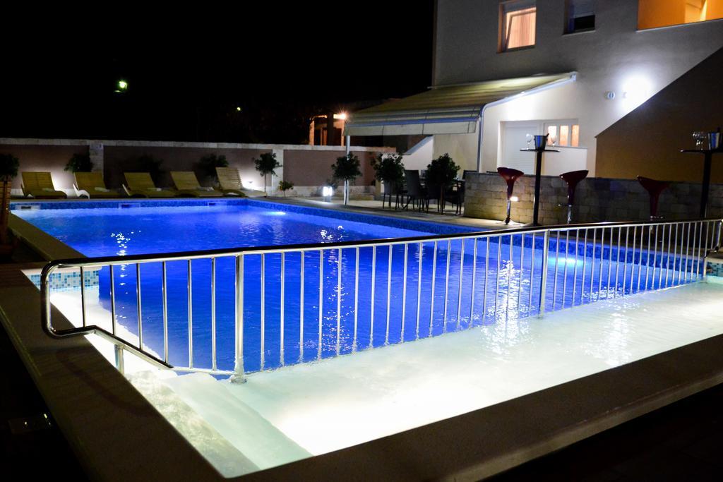 Apartments Julijana Privlaka  Εξωτερικό φωτογραφία