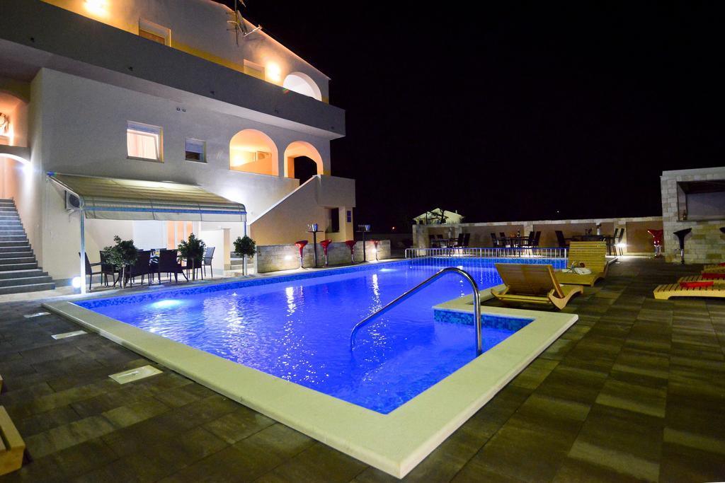 Apartments Julijana Privlaka  Εξωτερικό φωτογραφία