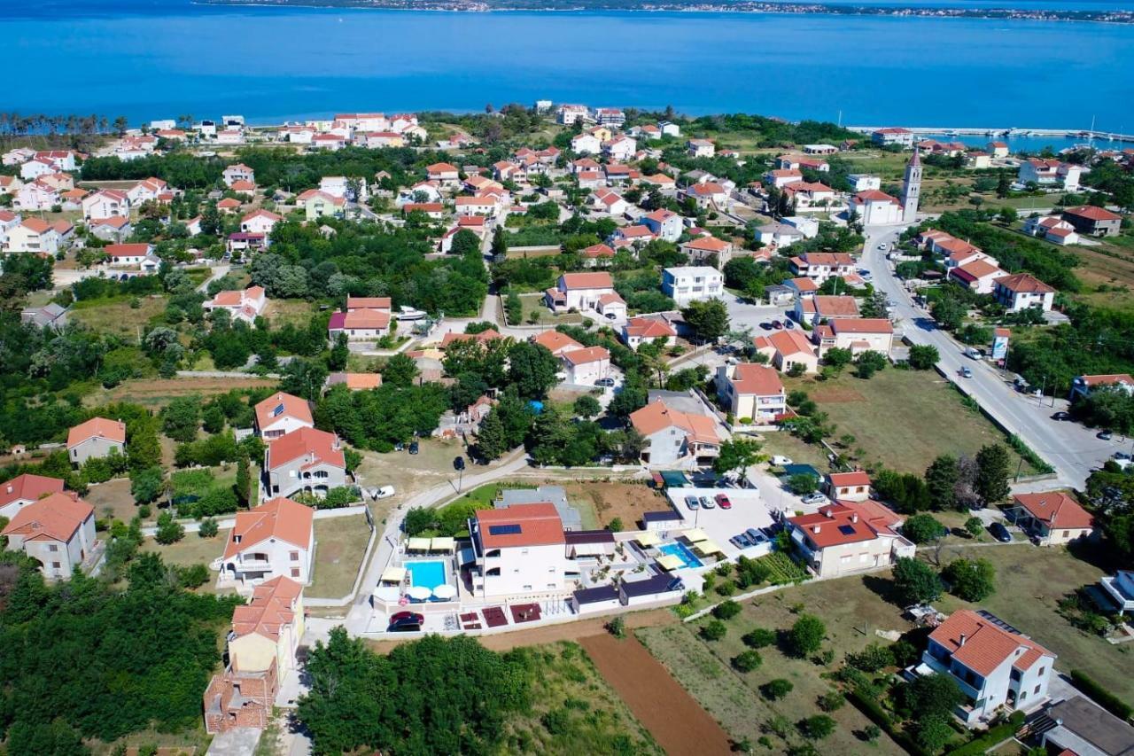 Apartments Julijana Privlaka  Εξωτερικό φωτογραφία