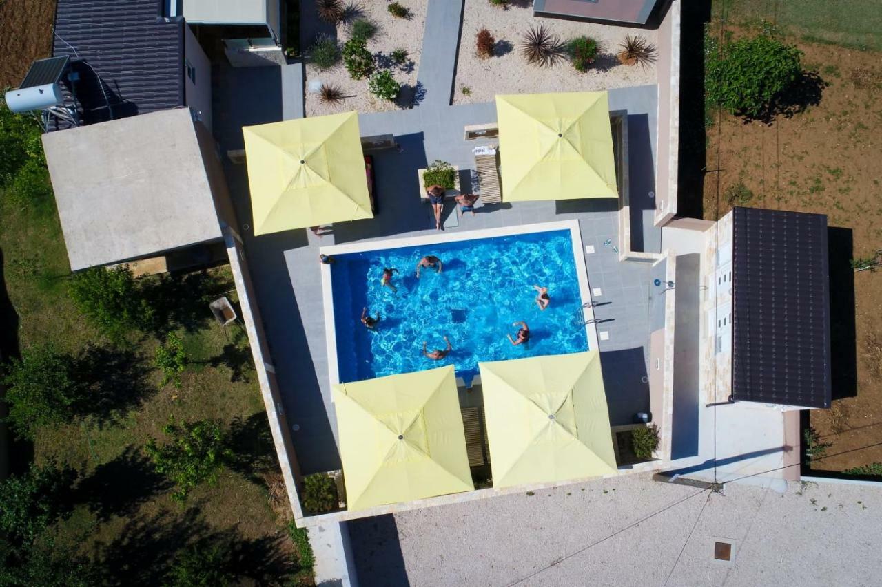 Apartments Julijana Privlaka  Εξωτερικό φωτογραφία