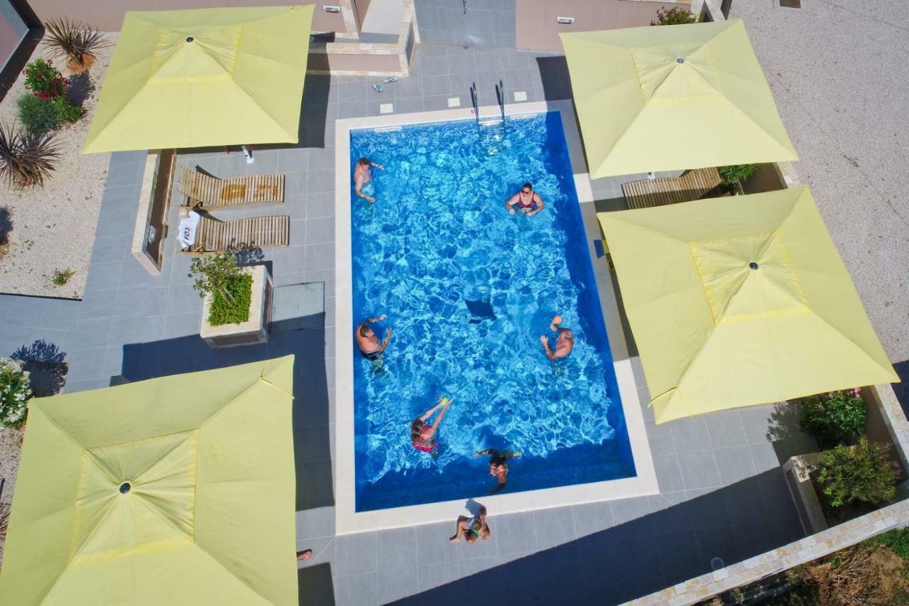 Apartments Julijana Privlaka  Εξωτερικό φωτογραφία